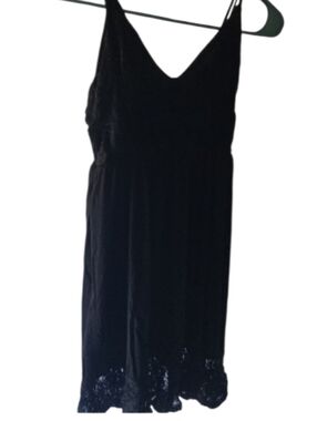 Chic Black Lace Chemise